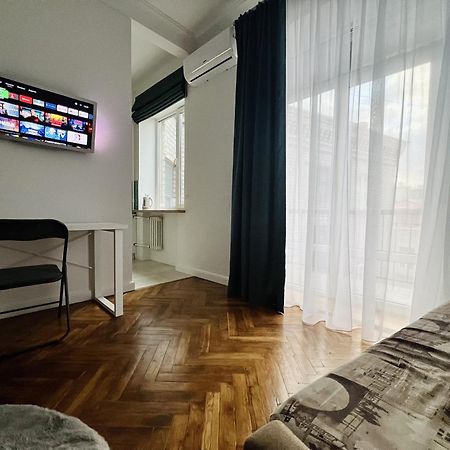 Kyiv Old Town Apartment Near Golden Gate Ngoại thất bức ảnh